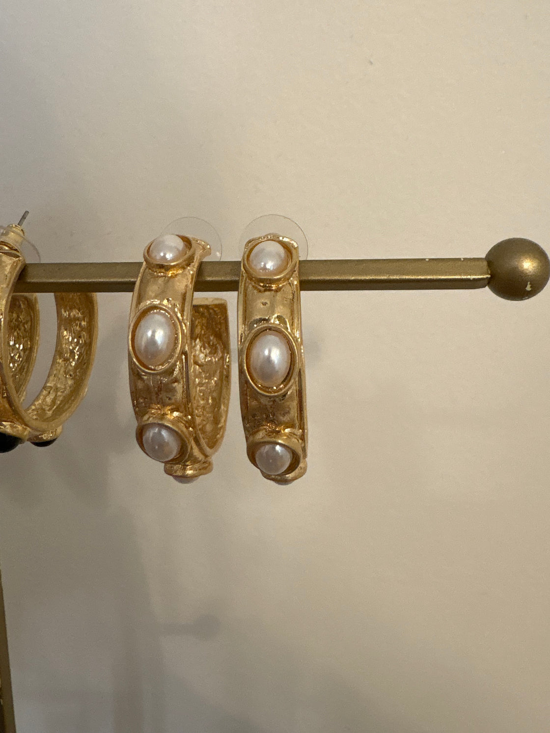 Pearl Gemstone Hoops