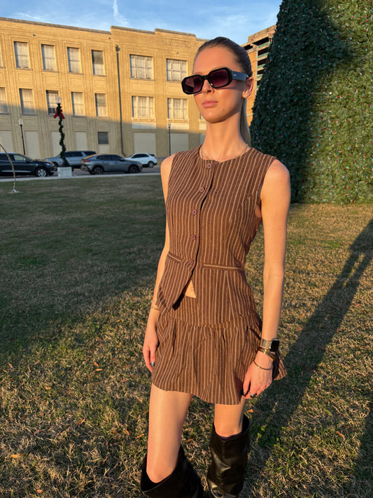 Round Neck Vest with Flare Mini Skirt