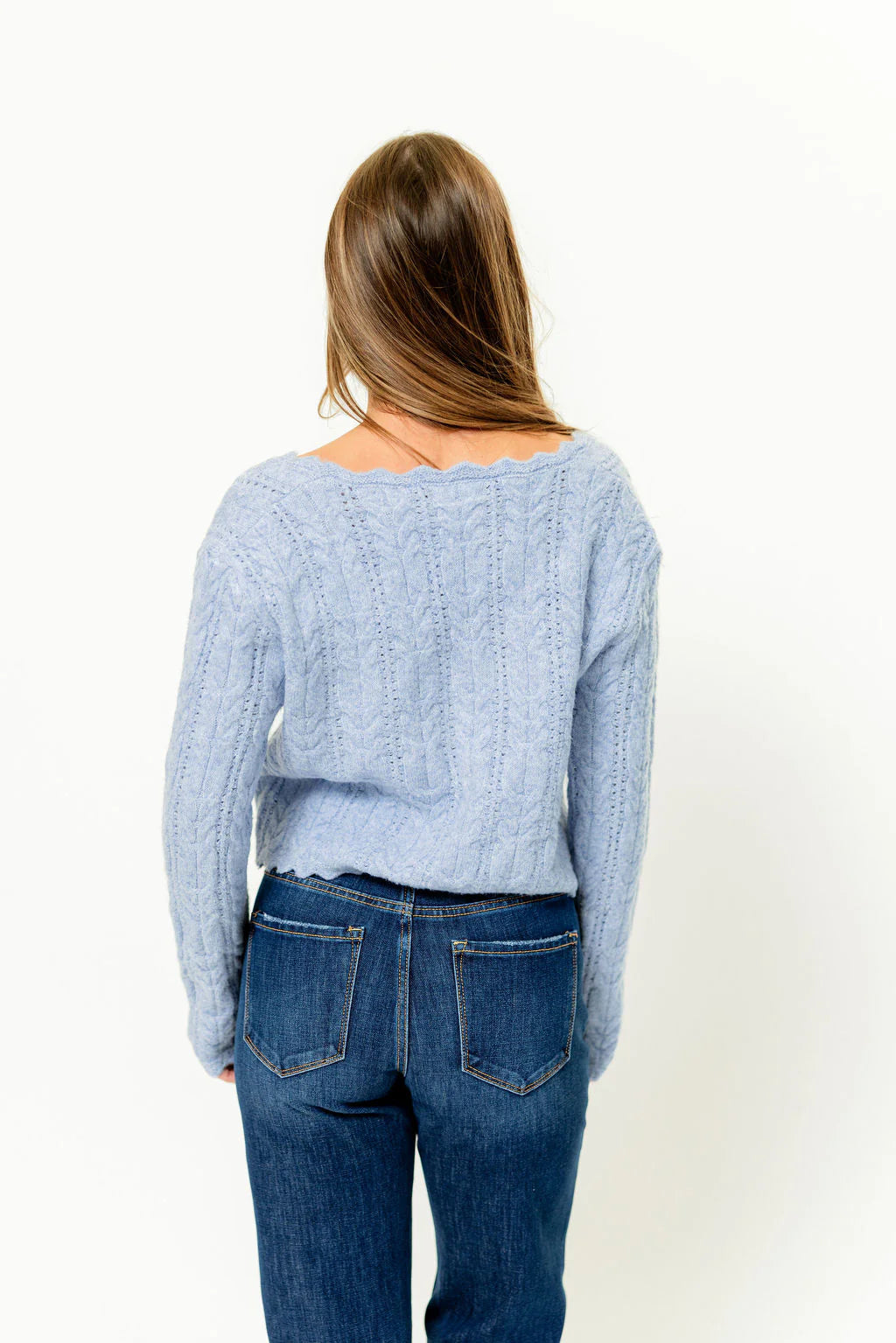 Scallop Hem Cable
Knit Cardigan