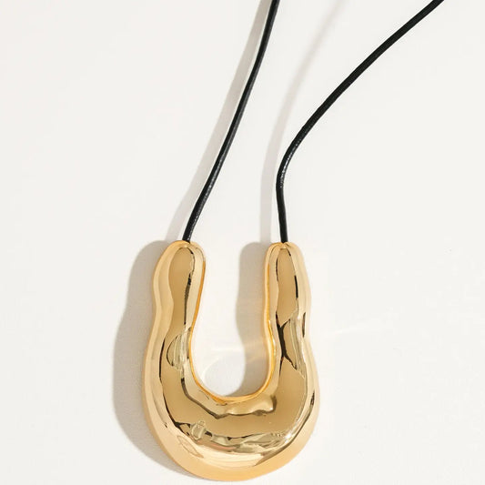 Gold Horseshoe Western Necklace