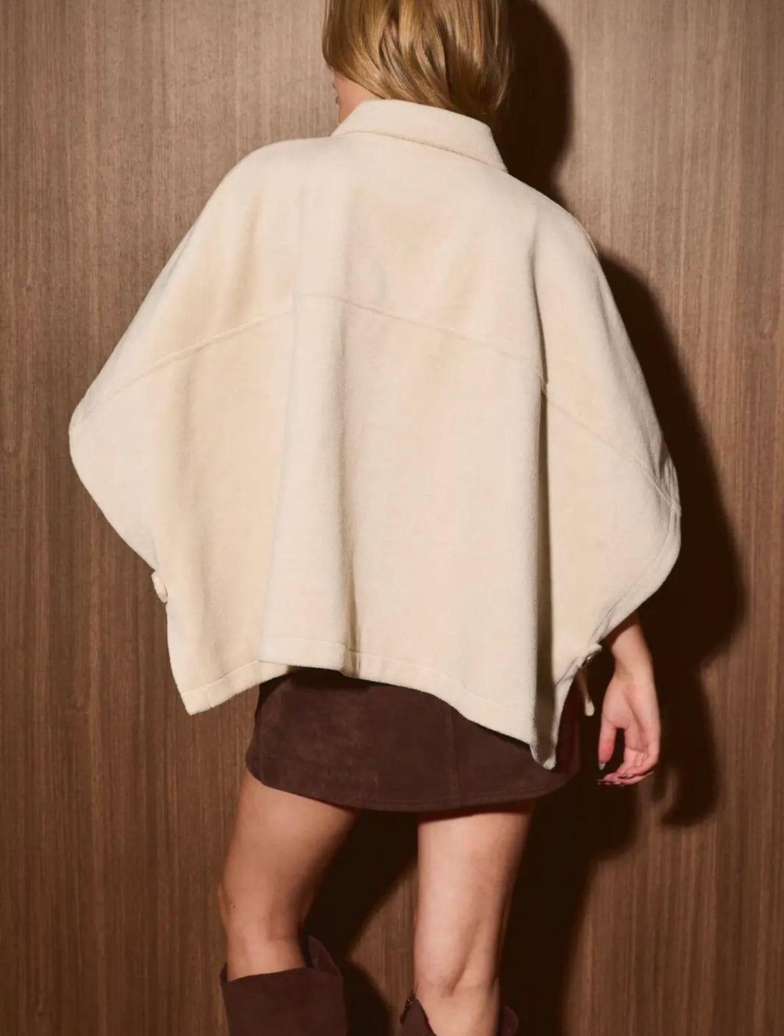 The Collins Cape Jacket – Cream 🤍�